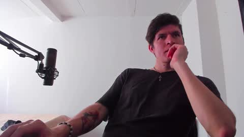 Your lord. - ONLINE  1500 Pm to 2100 Pm - New York Hour online show from March 20, 9:51 pm