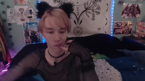 Yukichi online show from November 26, 2:14 am