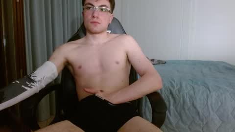DreamBoy online show from May 14, 11:58 pm