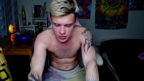 Adam Dream online show from April 26, 3:42 pm