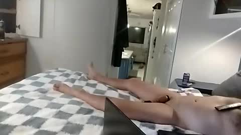 dtrain6969420 online show from March 13, 4:42 am