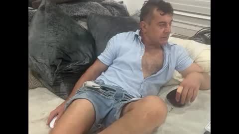 Dude online show from February 12, 3:18 pm