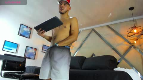 DUSAN  GREY online show from February 3, 6:22 am