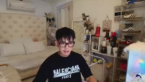 dustin online show from January 15, 10:41 am