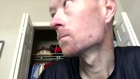 Snapshot of dustinthesweettalker chatting on December 14, 4:31 pm Dustinthesweettalker online show from December 14, 4:31 pm