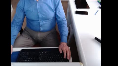 dutchpornking2 online show from November 26, 8:06 am