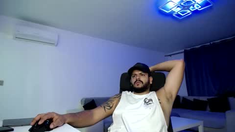 Dylan Dom  online show from September 25, 7:57 pm