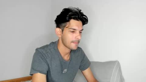 Dylan online show from November 19, 6:30 pm