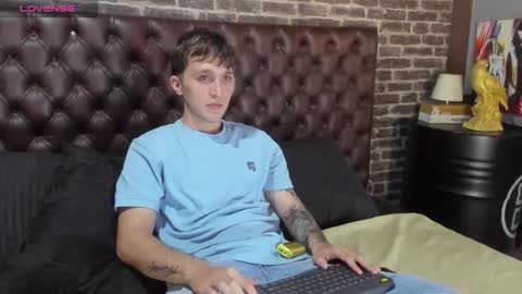 ---DYLAN--- online show from January 11, 3:43 am