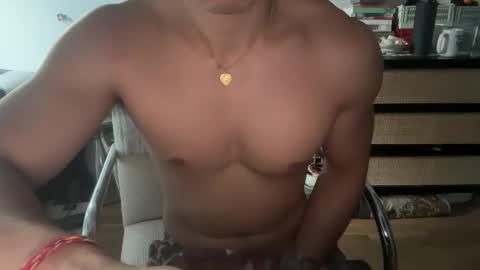 earth_day online show from January 12, 9:08 pm