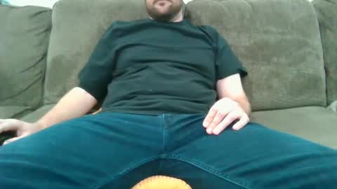 easy555555 online show from December 9, 8:18 pm