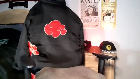TWITTER   INSTAGRAM    easybreezy20   ONLINE 1230 AM TO 7AM online show from July 27, 8:21 am