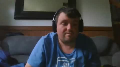 Eazyb91 online show from June 11, 12:43 am