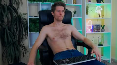 eddie_baker online show from March 29, 2:12 am