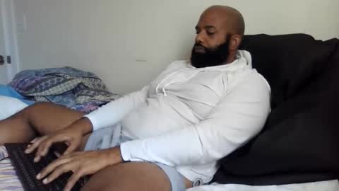 eddiejonez online show from November 20, 4:50 pm