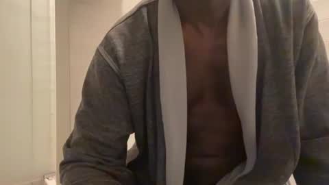 Dad online show from March 4, 7:10 pm