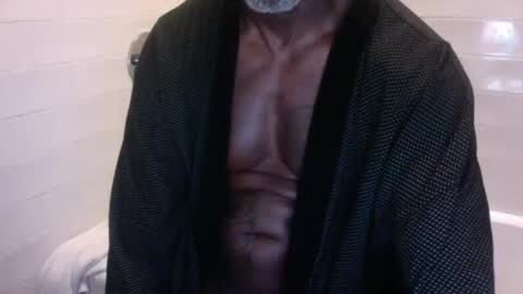 Dad online show from May 28, 11:08 am