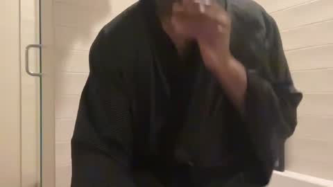 Dad online show from March 6, 11:40 am