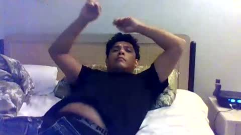 eduardo0084 online show from December 22, 11:42 pm