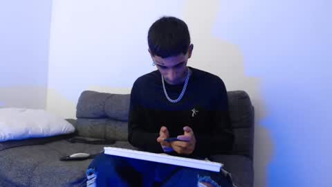 Edward Johnsonn online show from September 17, 12:22 am