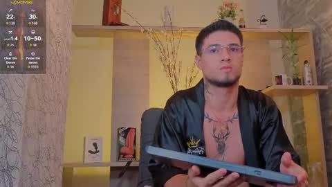 Edward Ross online show from July 25, 11:34 pm