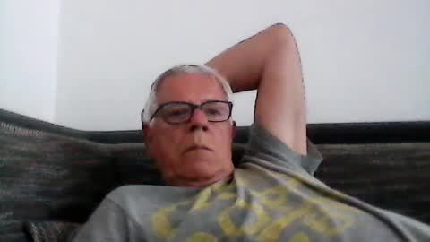 eisbaer1957 online show from June 17, 6:09 pm