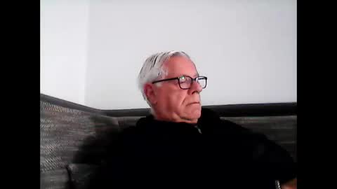 eisbaer1957 online show from March 8, 7:45 am