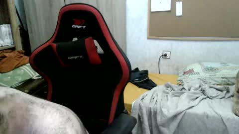 elamordeyuli online show from May 23, 10:59 pm