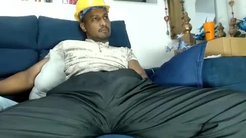 elcaballeroblack online show from March 2, 7:10 pm