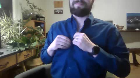 Snapshot of elephantfox chatting on January 31, 4:03 am fox online show from January 31, 4:03 am