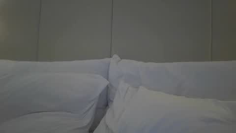 Snapshot of elephantfox chatting on February 3, 12:58 am fox online show from February 3, 12:58 am