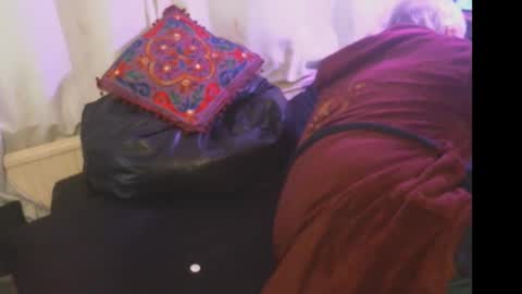 TheEleventhPhoenix online show from November 16, 6:32 pm