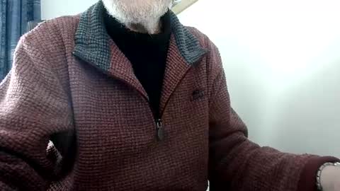 elfyonee online show from November 28, 9:55 am