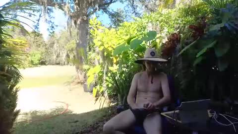 eliberator online show from February 9, 7:52 pm