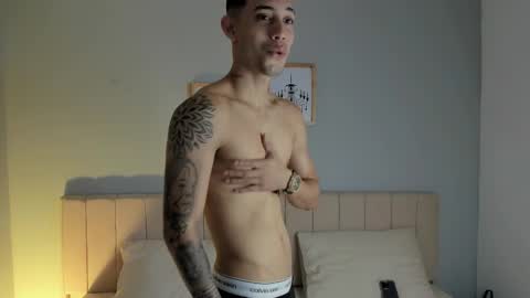 elier_jhonson1 online show from February 26, 1:45 pm