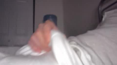 eliexavier123456789 online show from April 27, 7:38 am