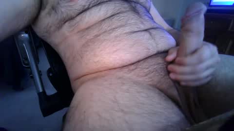 Snapshot of elijahcashman chatting on December 16, 6:10 am elijahcashman online show from December 16, 6:10 am