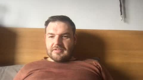 e26 online show from April 13, 9:54 am