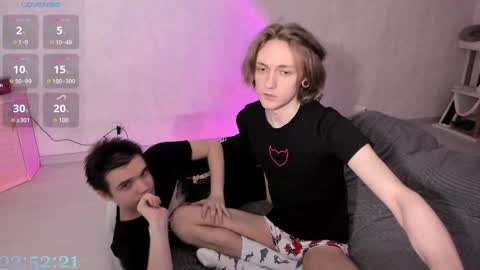 elliot_winki online show from March 19, 2:20 pm