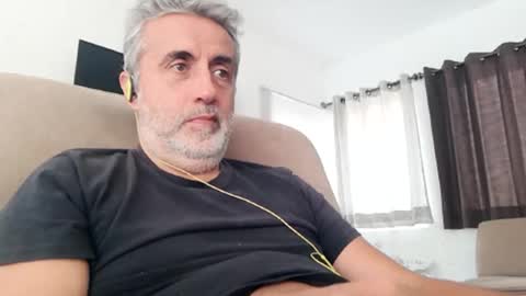 fer online show from January 31, 7:11 pm