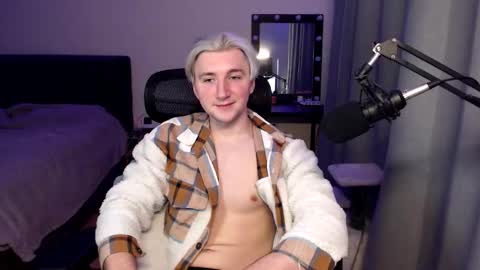 Elvin Vaenight online show from November 18, 12:36 am