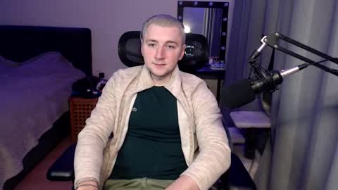 Elvin Vaenight online show from November 12, 10:47 pm