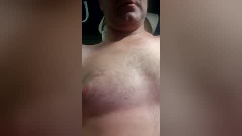 elvissos1313 online show from August 4, 7:29 pm