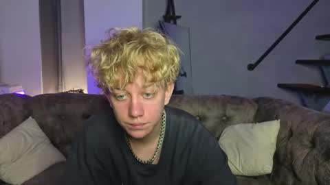 em_chipsi online show from July 22, 10:24 pm