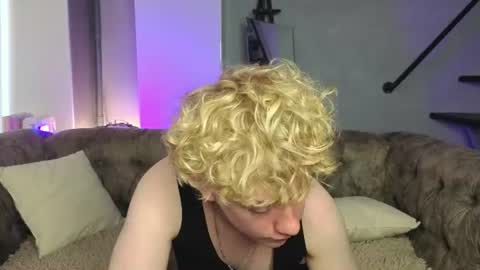 em_chipsi online show from July 24, 4:58 pm