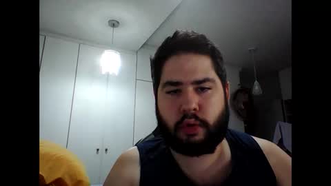 embarrassed_str8_3incher online show from April 15, 7:14 pm