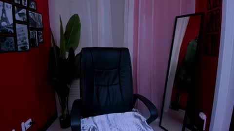 Emmit online show from March 5, 10:55 am