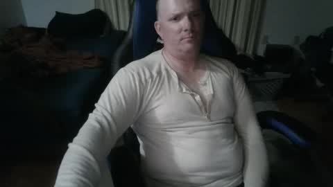 Matt online show from April 28, 4:06 am