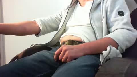 Snapshot of endearment115 chatting on December 4, 9:51 am endearment115 online show from December 4, 9:51 am