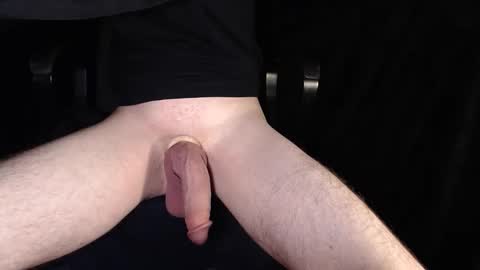 Enjoythenut online show from December 3, 4:35 pm